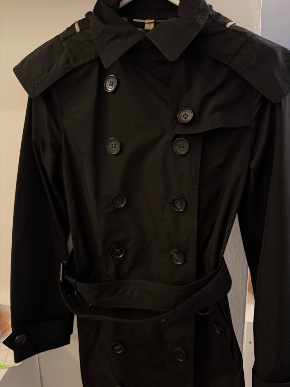 Burberry Black Balmoral trench sz 4 (US)